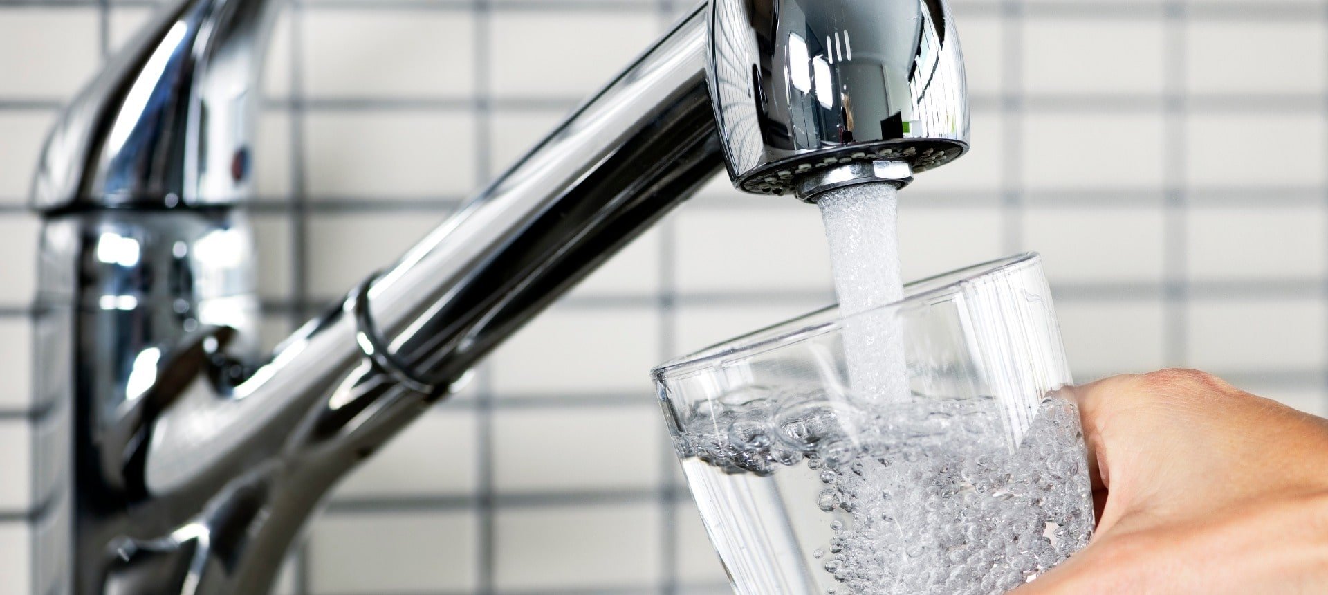 Choosing the Best Water Filtration System